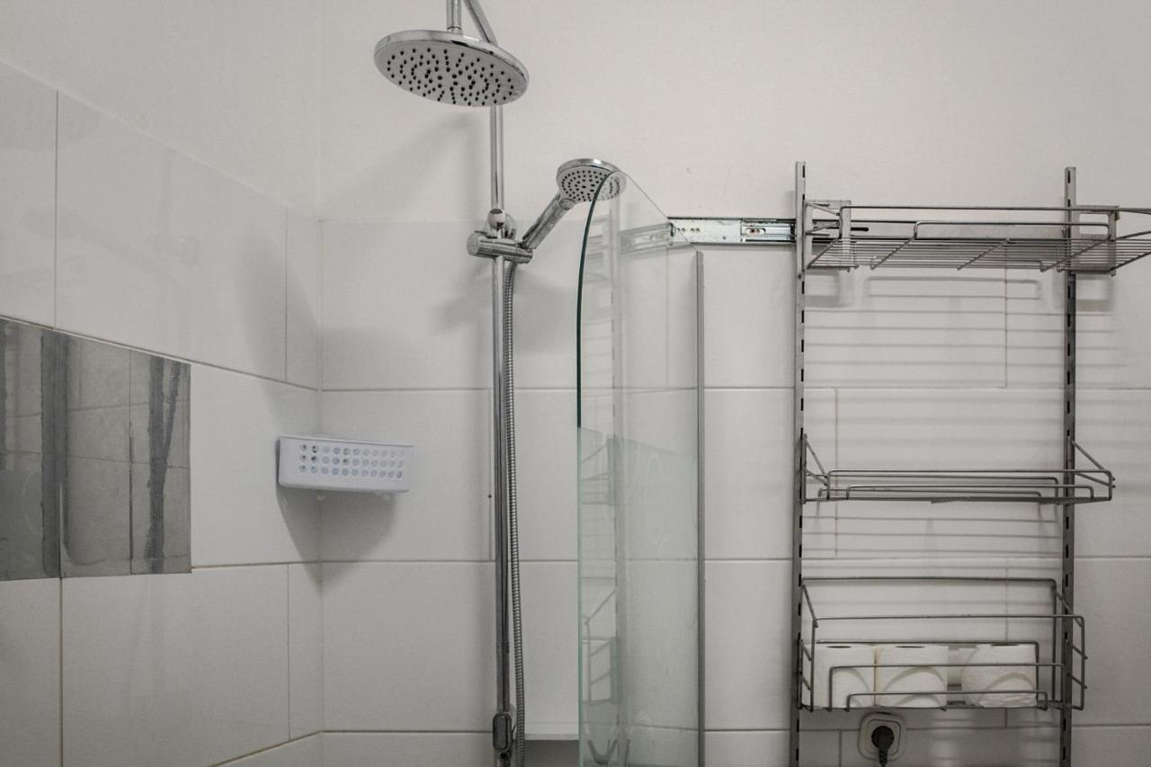 Joyful 2Br Shared Apt Near Millenium Tower & Danube River Viena Exterior foto